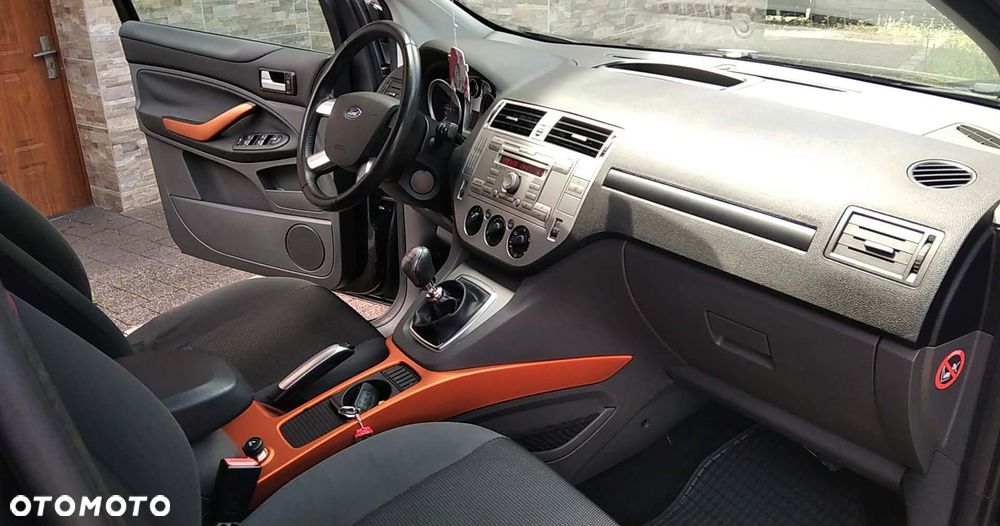 Ford Kuga 2.0 TDCi 2x4 Trend - 7