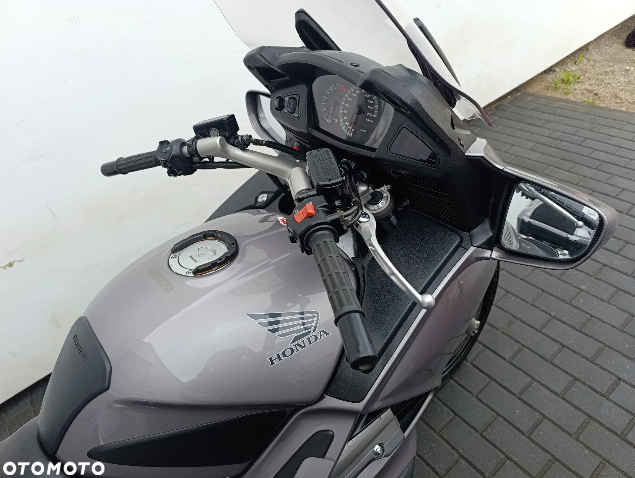 Honda ST - 31