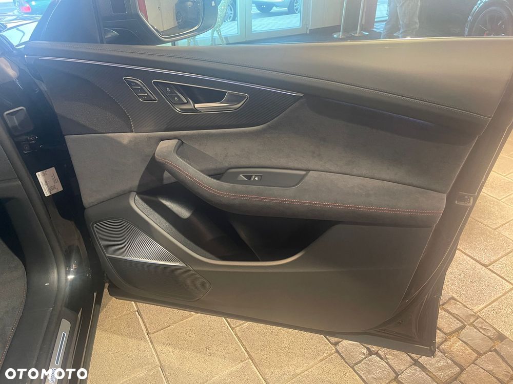 Audi RS Q8 TFSI quattro tiptronic - 12