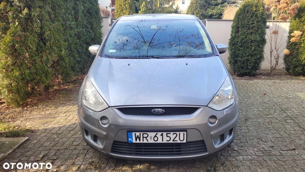 Ford S-Max - 20