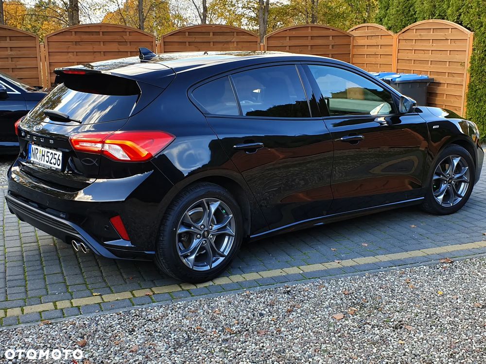 Ford Focus - 13