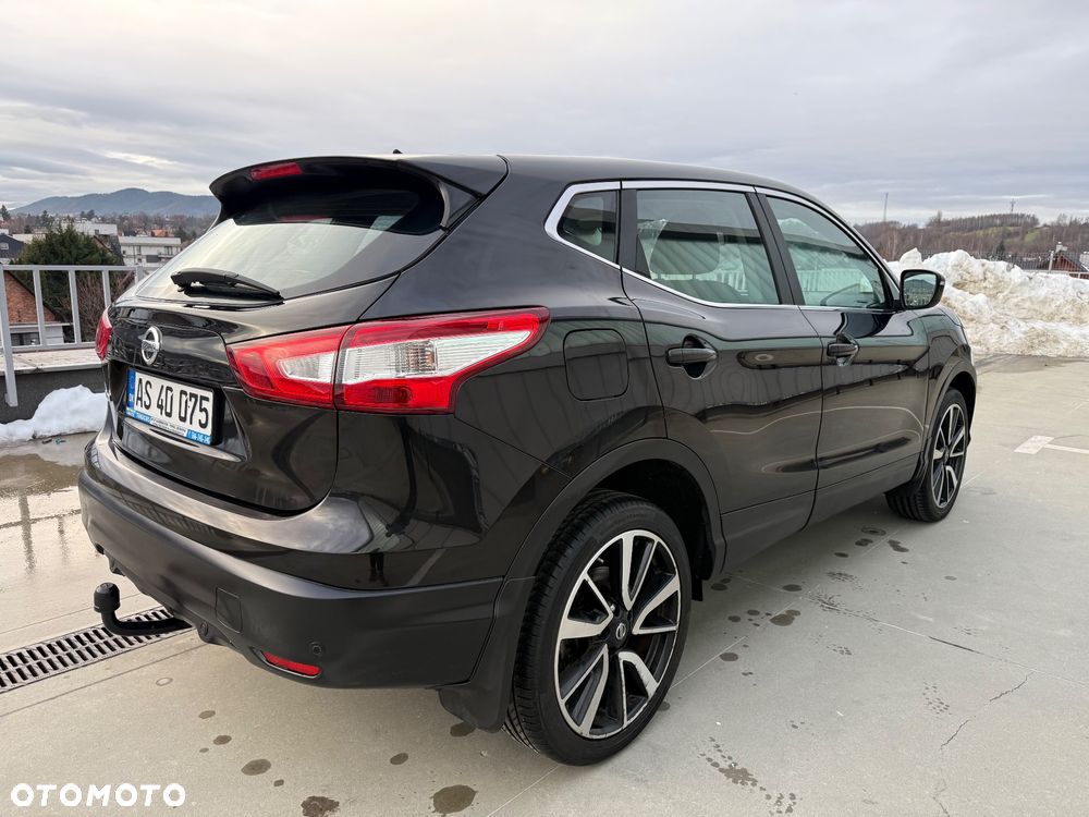 Nissan Qashqai 1.3 DIG-T TEKNA - 17
