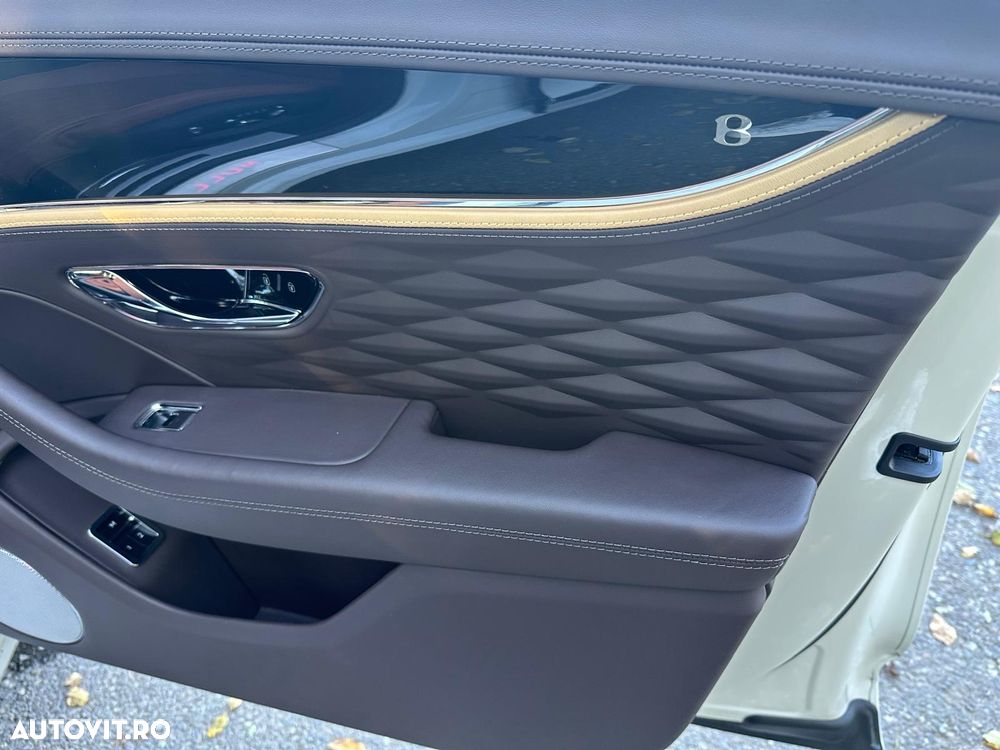 Bentley Flying Spur - 16