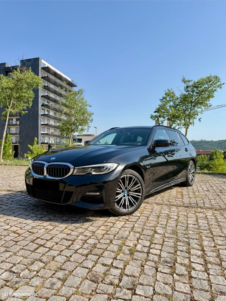 BMW 320 e Aut. M Sport - 1