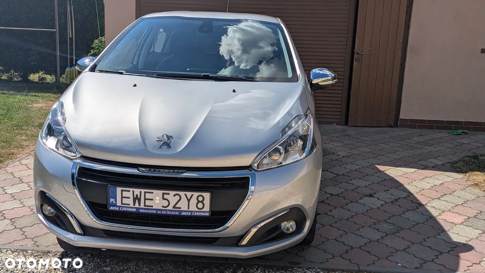 Peugeot 208 1.6 BlueHDi Allure S&S - 13