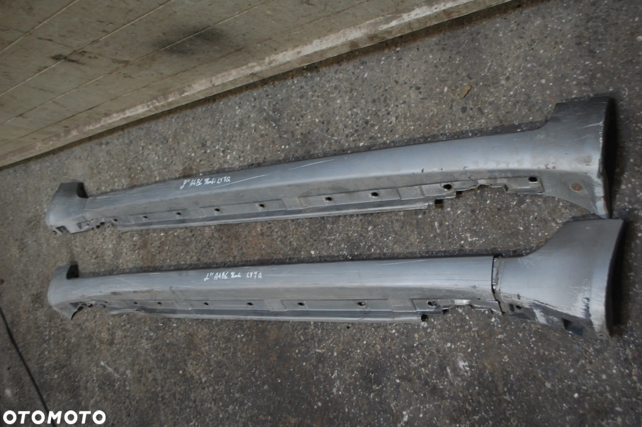 LISTWA PROGOWA DOLNA LEWA PRAWA KOMPLETNA AUDI A4 B6 KOMBI SEDAN LZ5C/ LY9B/ LY7R/ LY7Q - 18