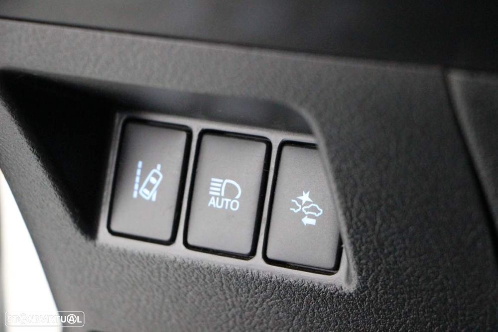 Toyota Yaris 1.5 HSD Square Collec.White - 20