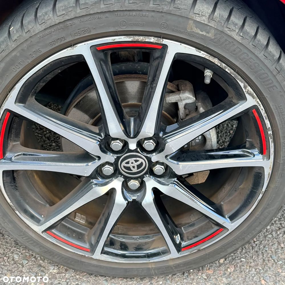 Toyota Yaris 1.5 VVT-i GR SPORT - 24