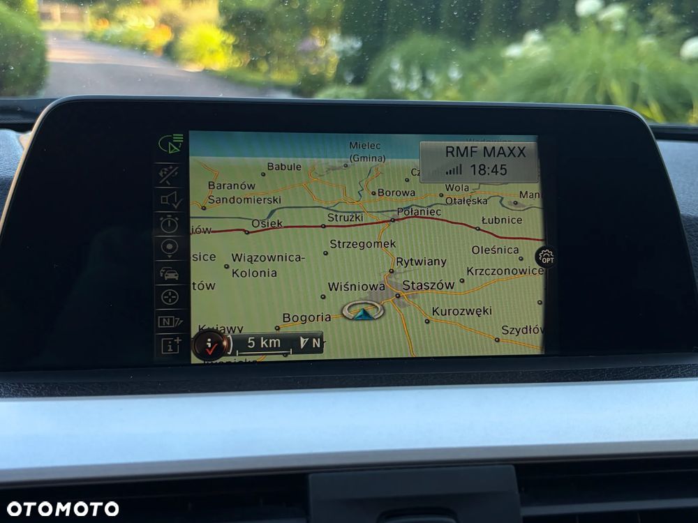 BMW Seria 3 320d - 31