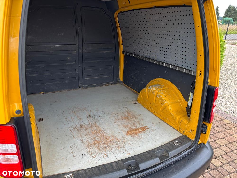 Volkswagen Caddy - 17