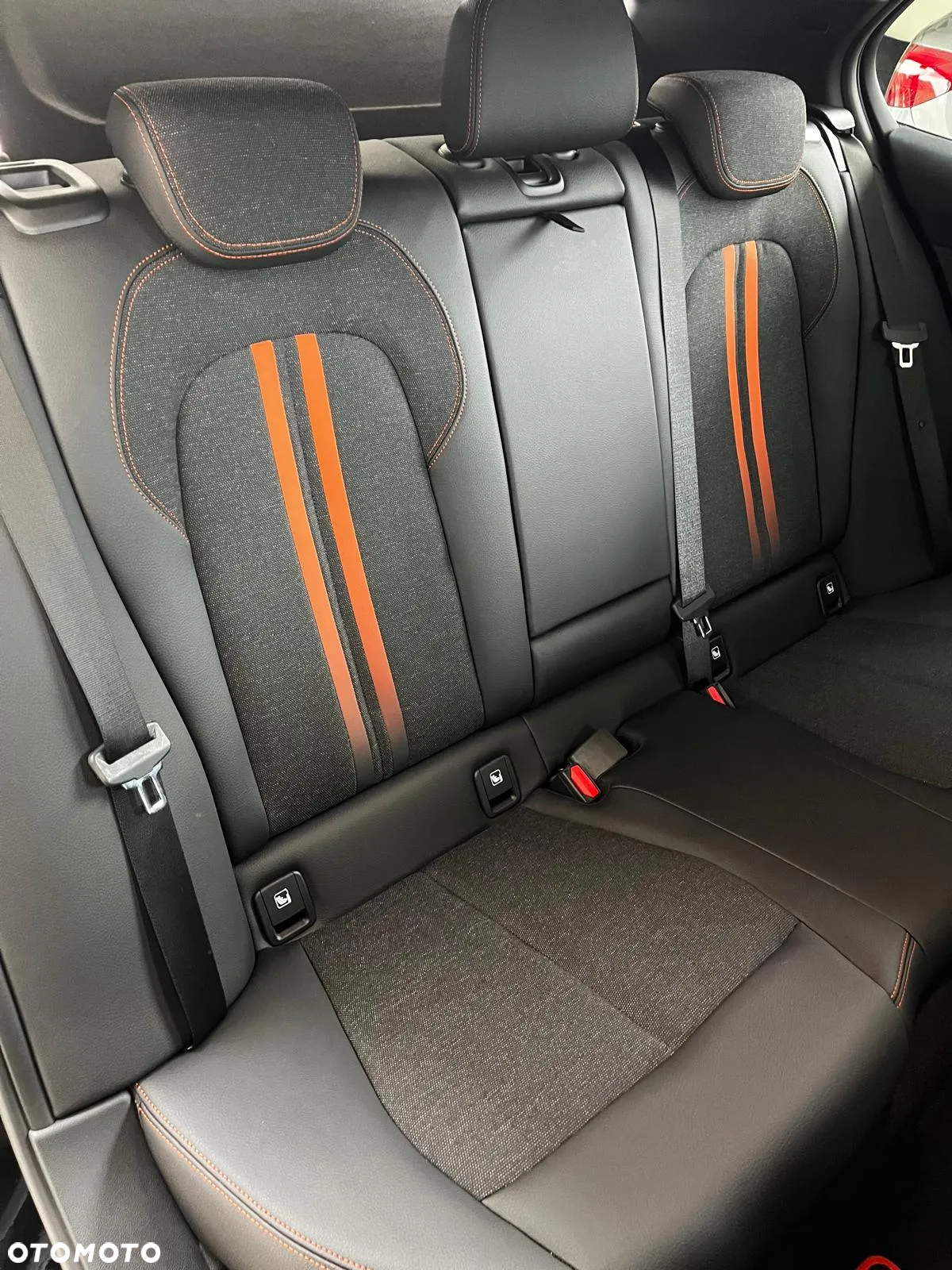 BMW Seria 1 120i Sport Line - 17