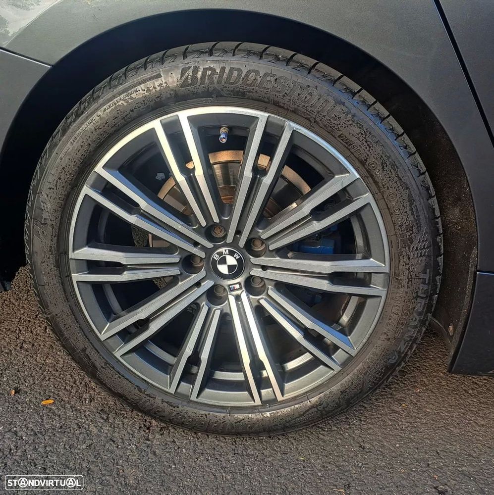 BMW 320 d Pack Desportivo M Pro Auto - 42