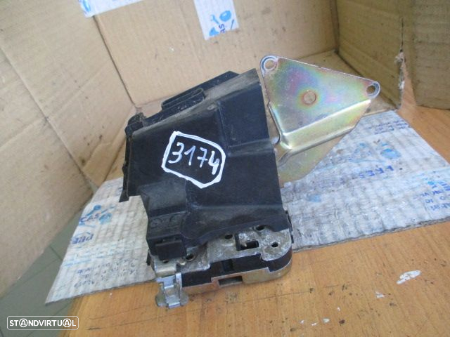 Fecho FEC3174 VOLVO V40 SW 2001 FD MANUAL VOLVO V40 2002 1.9D 115CV 5P CINZA FD MANUAL - 4
