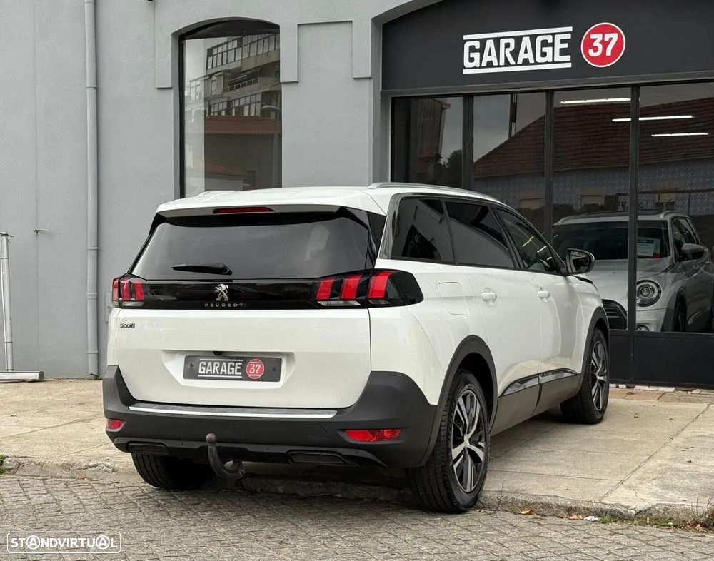 Peugeot 5008 1.5 BlueHDi Allure EAT8 - 8