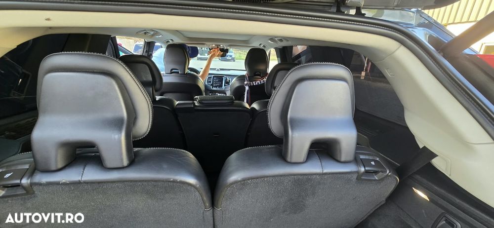 Volvo XC 90 - 15