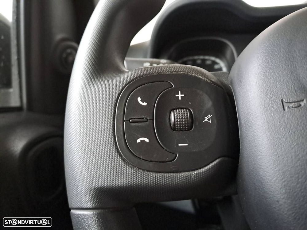 Fiat Panda 1.0 Hybrid Cross - 16