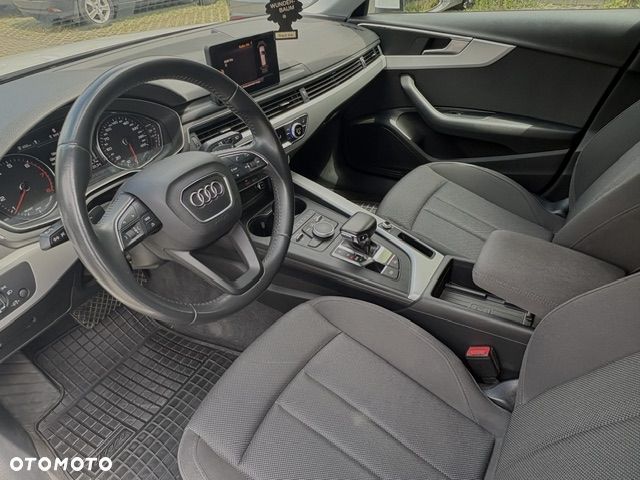 Audi A4 Avant 35 TFSI mHEV Advanced S tronic - 9