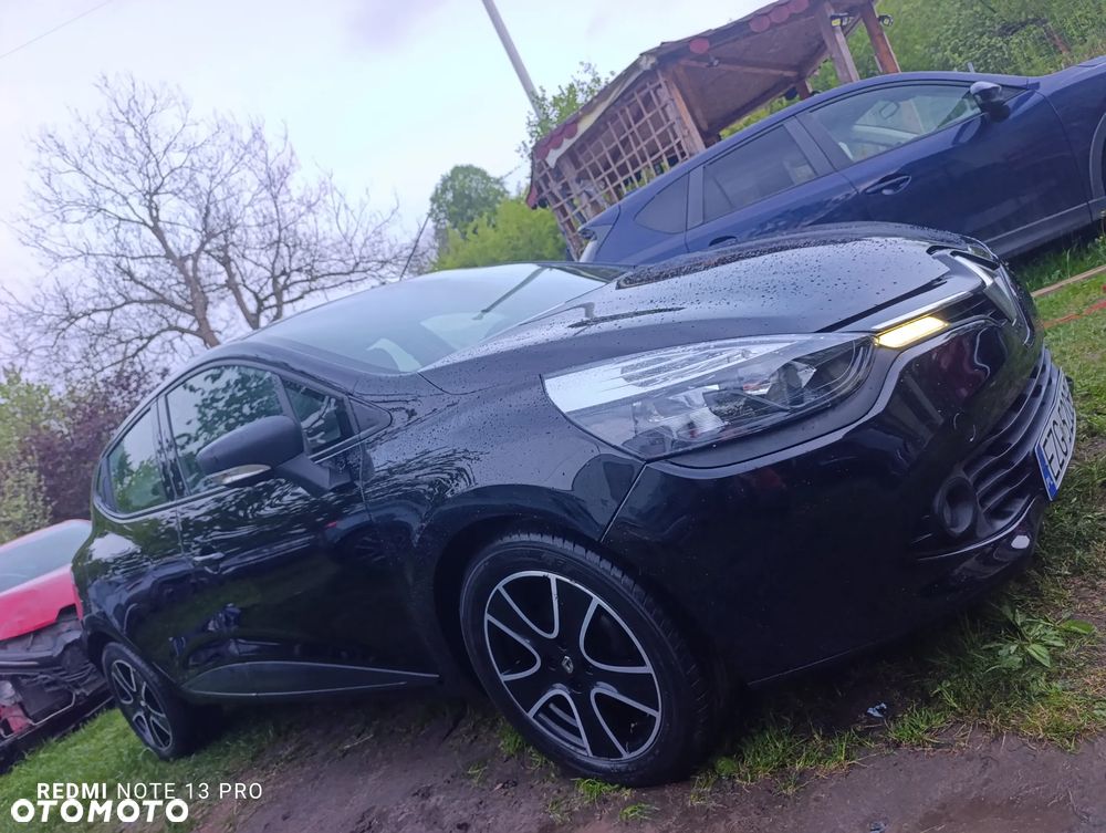 Renault Clio 1.2 16V 75 LIMITED - 29