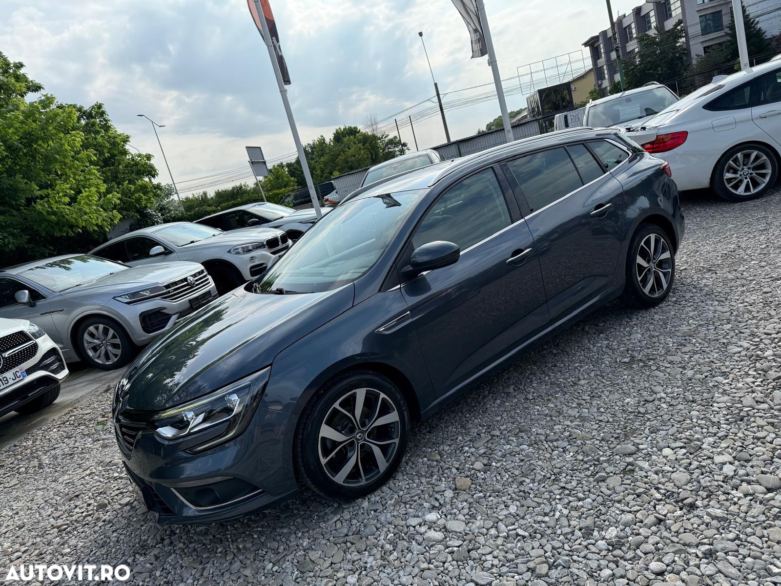 Renault Megane Grandtour ENERGY TCe 130 BOSE EDITION - 40
