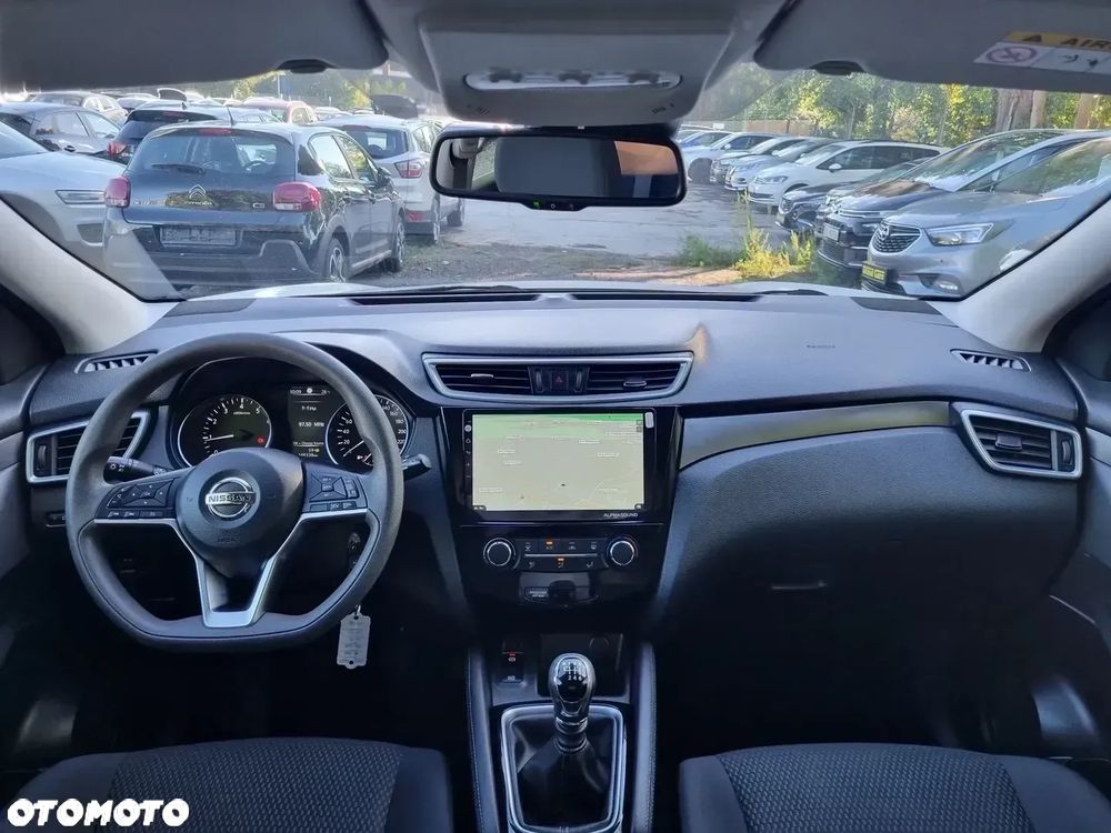 Nissan Qashqai 1.3 DIG-T VISIA - 14