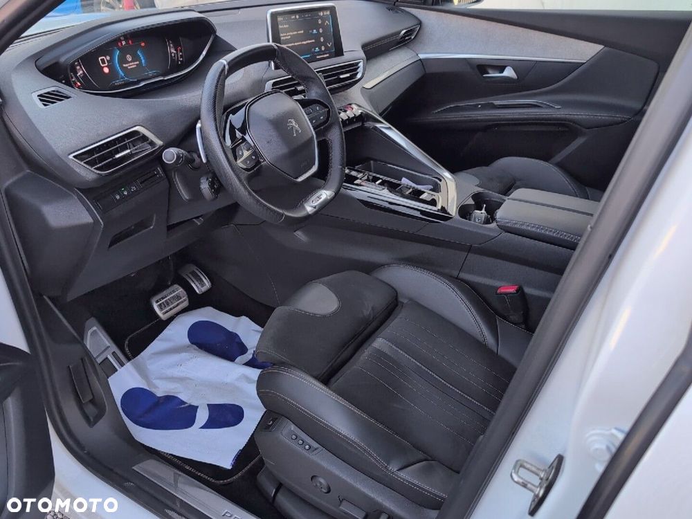Peugeot 5008 1.5 BlueHDi GT S&S EAT8 - 11