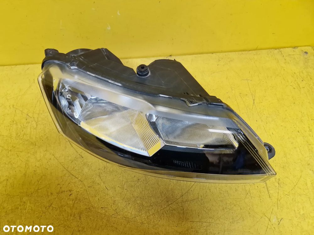 SKODA RAPID LIFT LAMPA PRAWA PRZOD 5JB941016 - 4