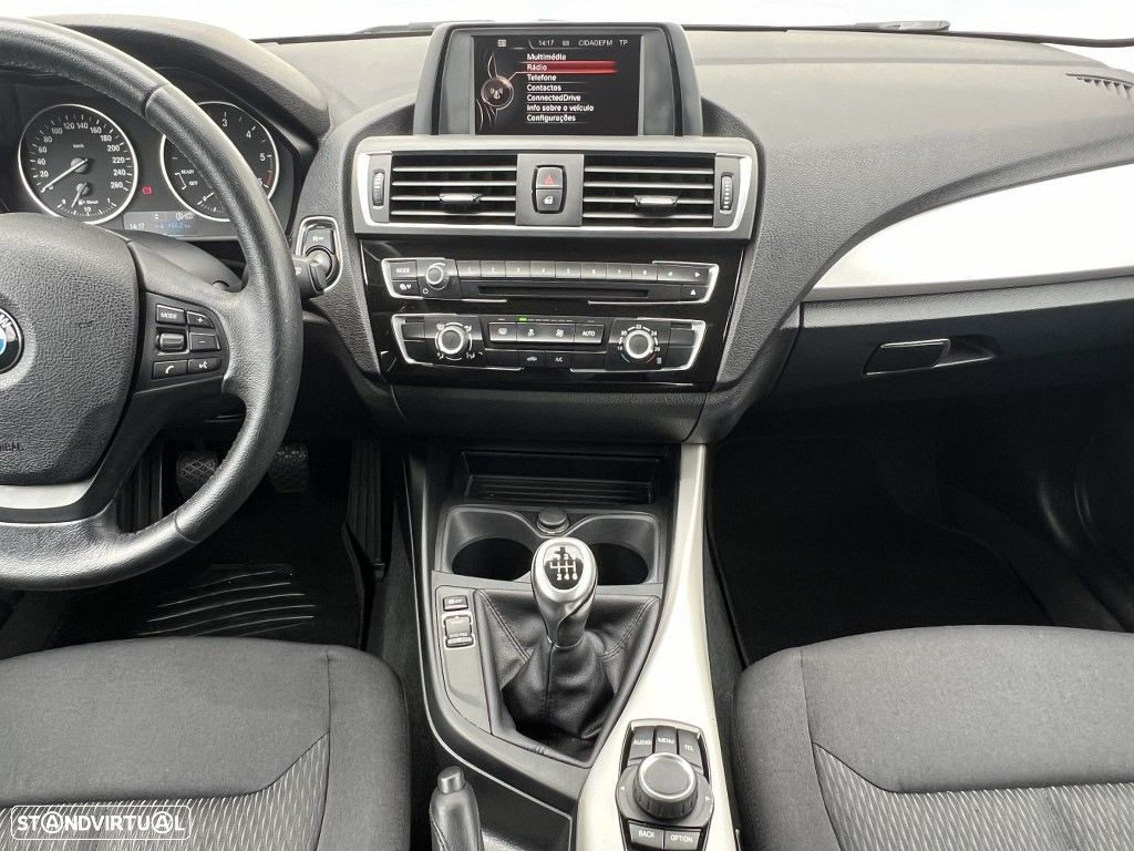 BMW 116 d Line Urban - 12
