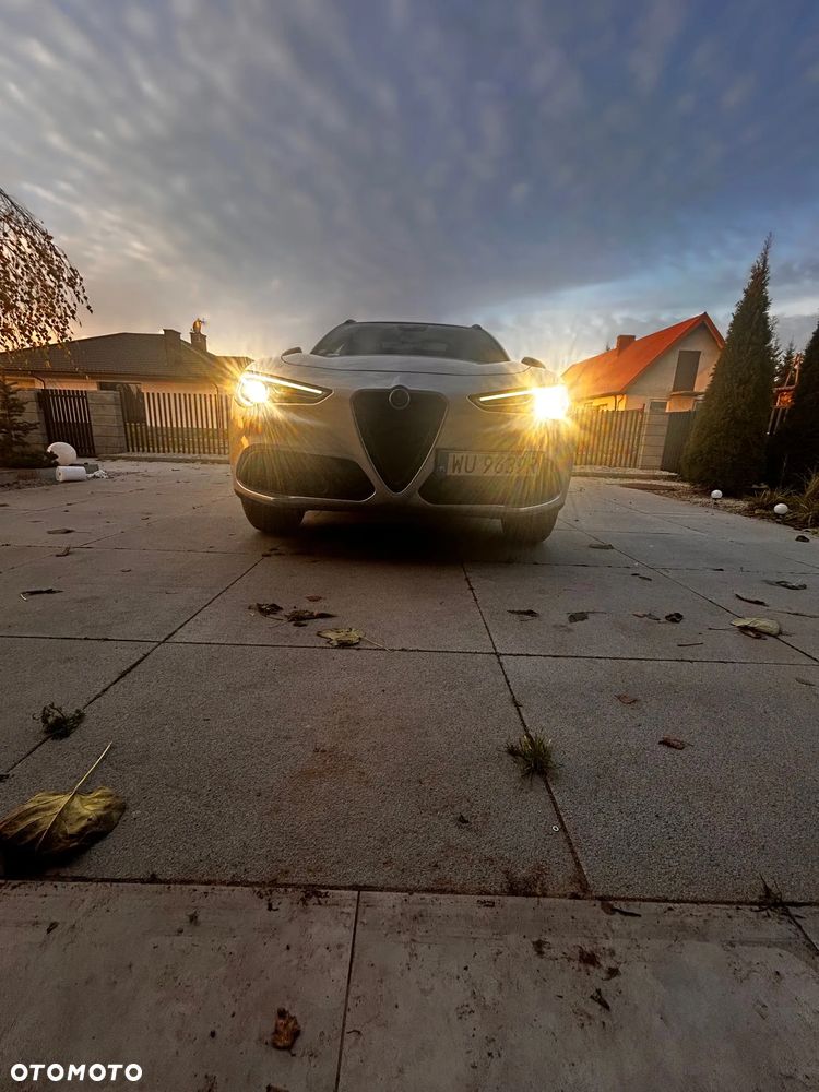 Alfa Romeo Stelvio 2.0 Turbo Executive Q4 - 10