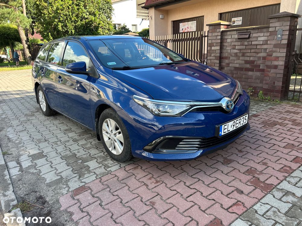 Toyota Auris Hybrid 135 Comfort - 3