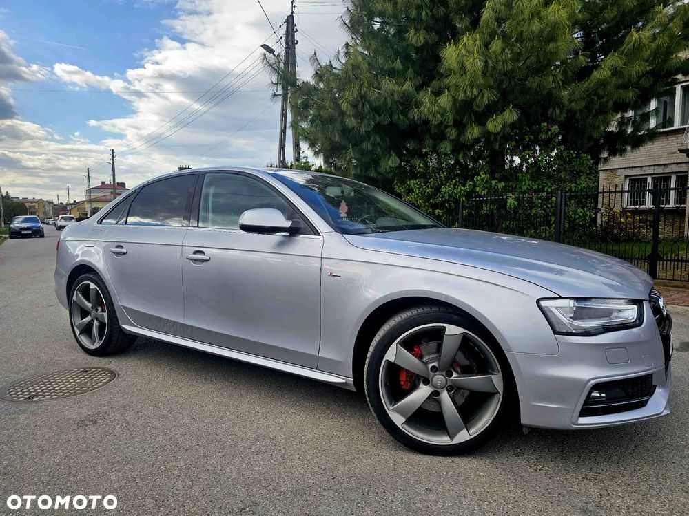 Audi A4 Limousine 2.0 TFSI S line Sportpaket (plus) - 11