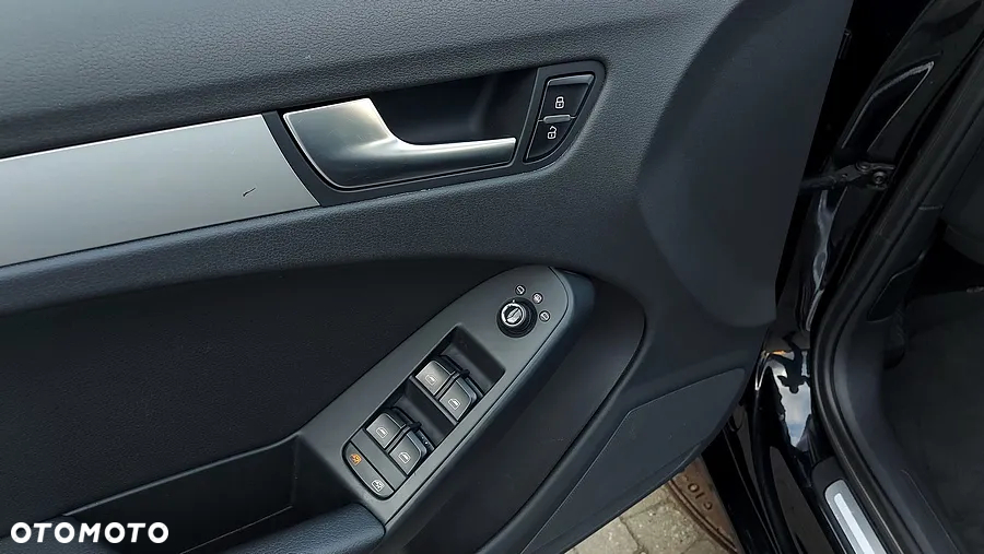 Audi A4 Avant 2.0 TDI DPF Ambition - 29