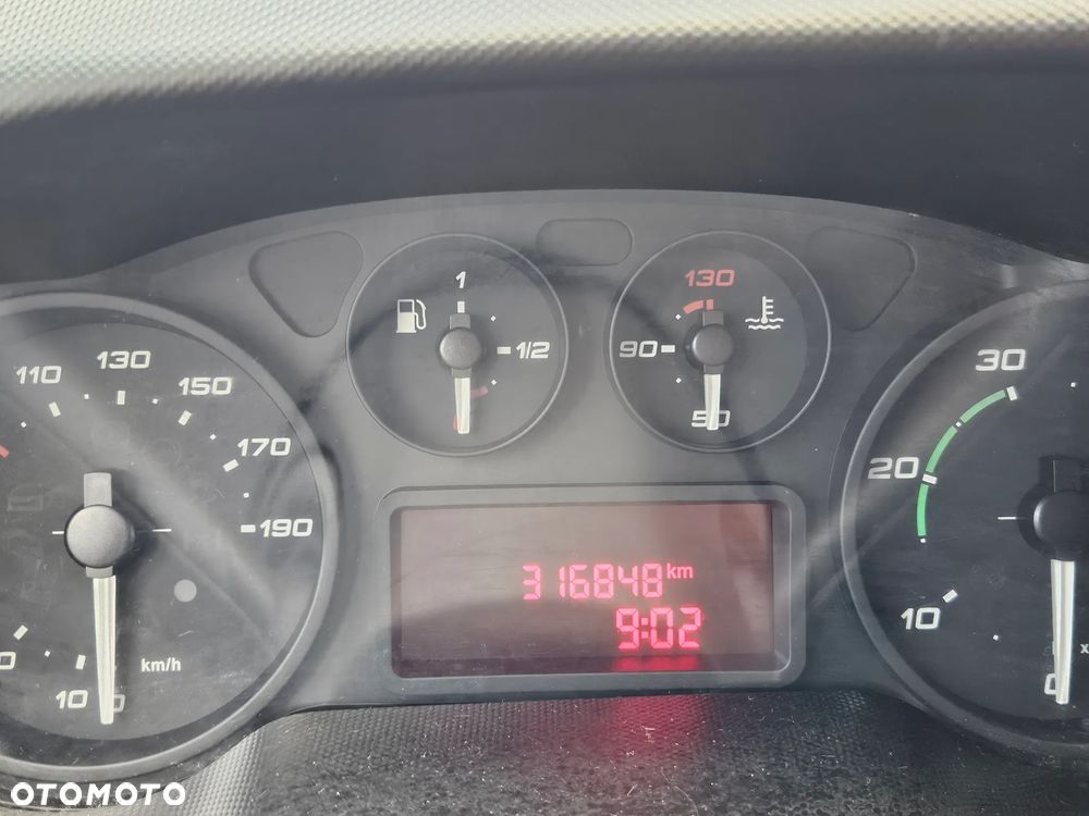 Iveco Daily 50-150 Chłodnia/ Mroźnia Dwie Komory, Wejście 400V, Winda 1000 kg. - 37