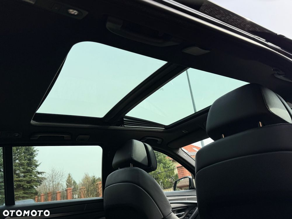BMW Seria 5 530d xDrive Sport-Aut Luxury Line - 22