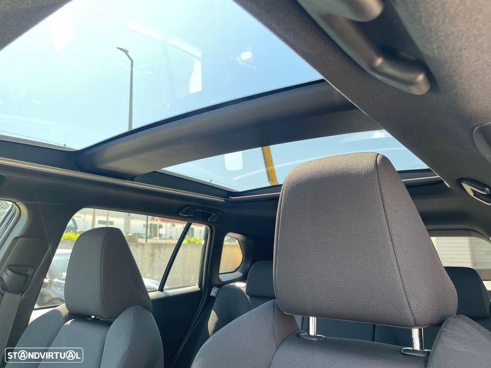 Toyota Corolla Cross 1.8 Hybrid Exclusive - 28