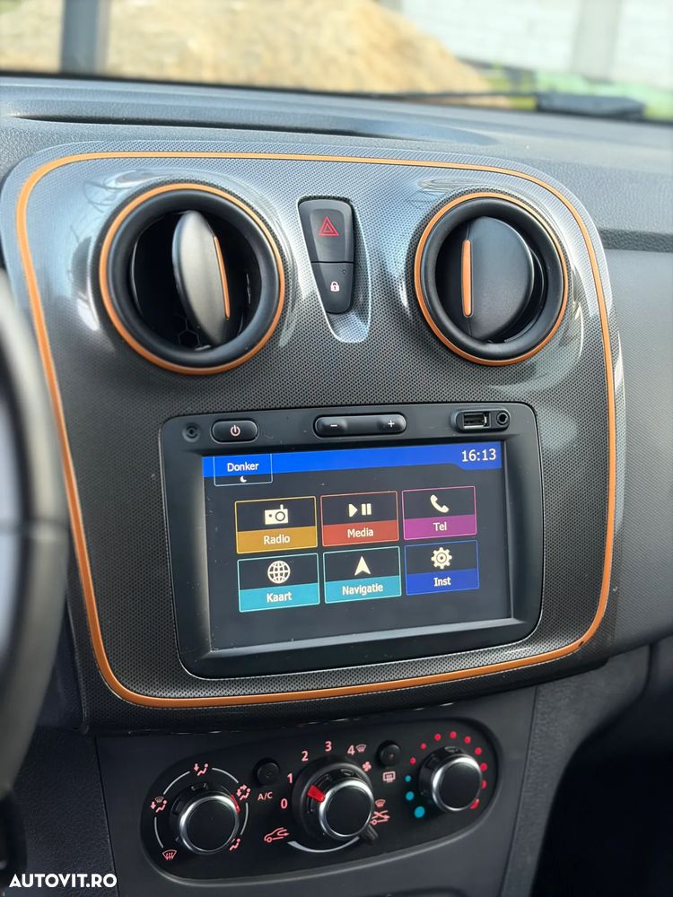 Dacia Sandero Stepway TCe 90 (S&S) Celebration - 10