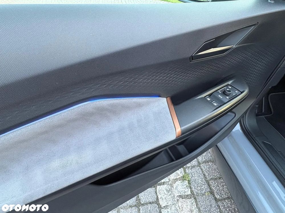 Cupra Born 77kWh E-Boost Advantage Edition - 25