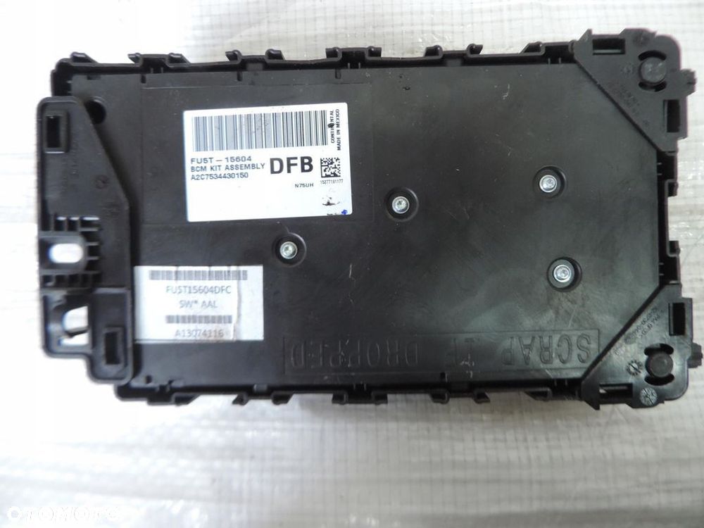 Ford Mondeo Mk5 Skrzynka Bezpieczników BSI FU5T-15604-DFB - 4