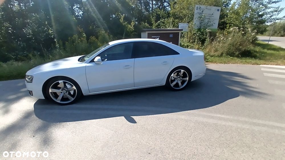 Audi A8 4.2 TDI DPF (clean diesel) quattro tiptronic Lang - 23