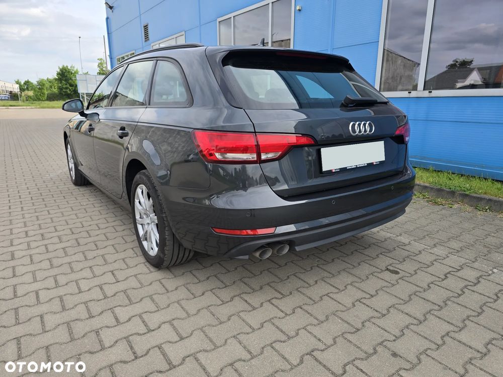 Audi A4 Avant 2.0 TDI ultra S tronic sport - 7