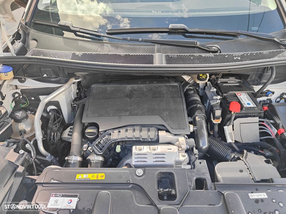 Peugeot 3008 1.2 PureTech Allure EAT8 - 14