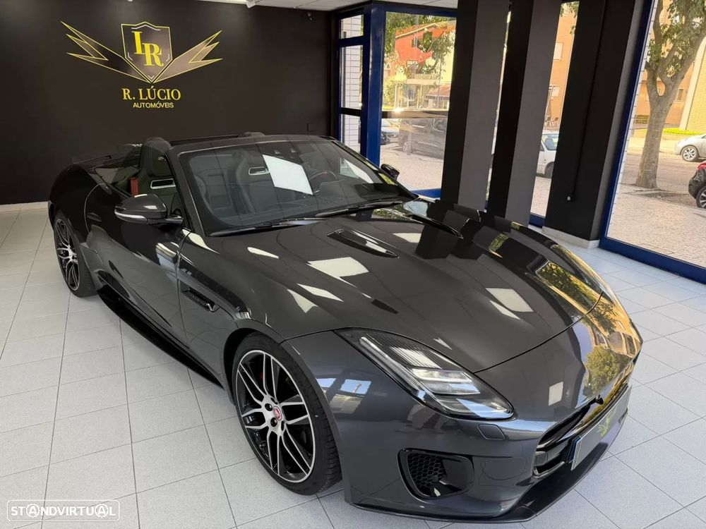 Jaguar F-Type 2.0 i4 Chequered Flag - 31