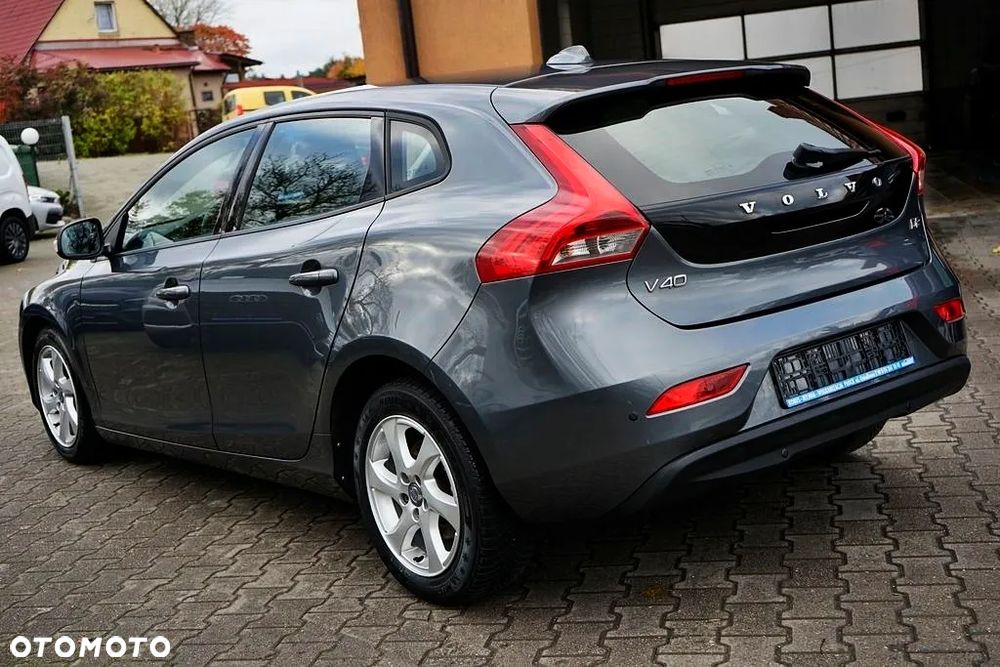 Volvo V40 D2 - 3