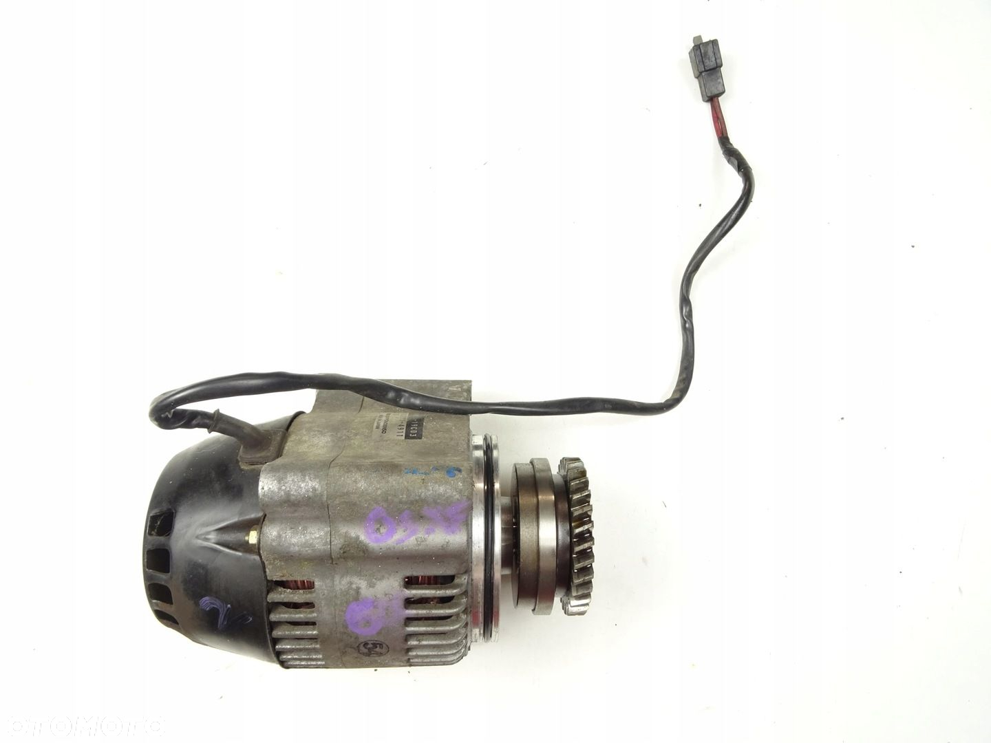 SUZUKI KATANA GSXF 600 ALTERNATOR 95 - 2