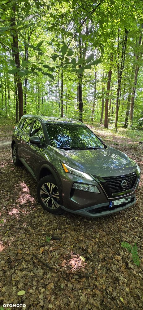 Nissan Rogue - 1