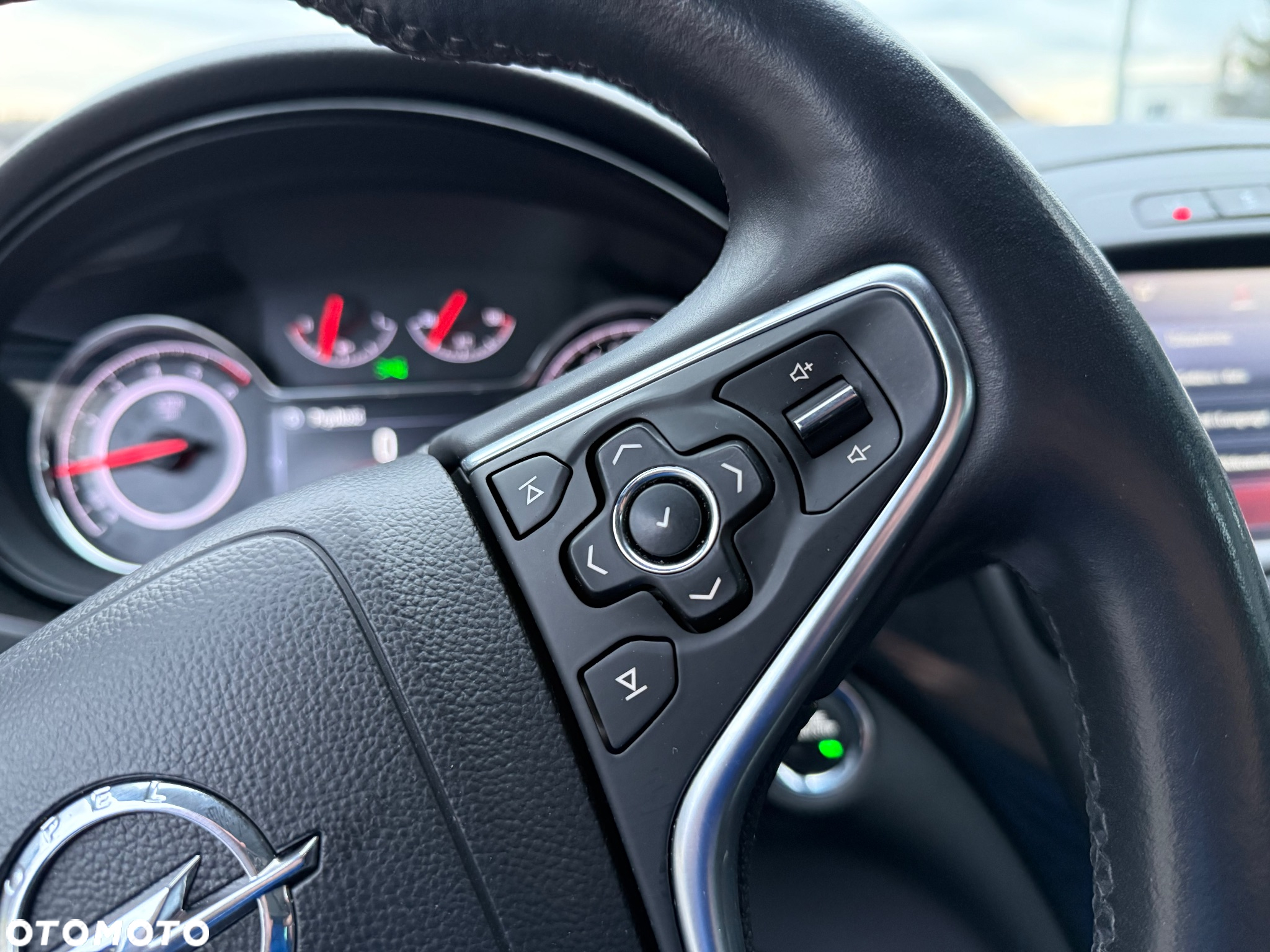 Opel Insignia 1.6 CDTI Innovation S&S - 21