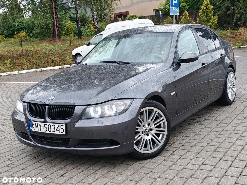 BMW Seria 3 320d DPF - 1