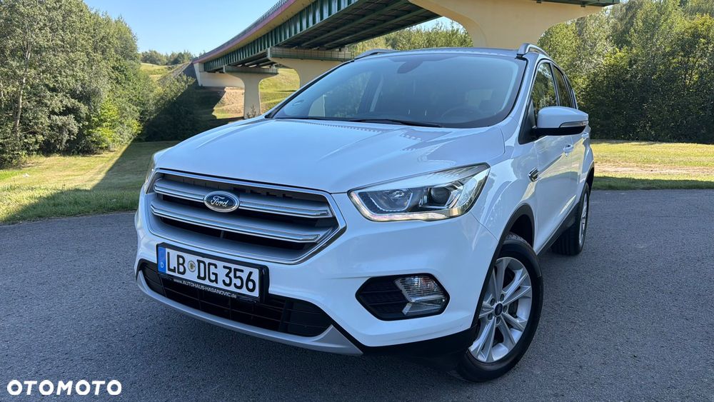 Ford Kuga 2.0 TDCi 2x4 Black & Silver - 1