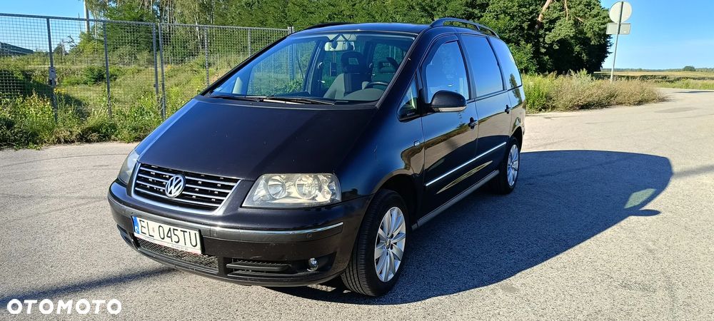Volkswagen Sharan 1.9 TDI Comfortline Tiptr - 3