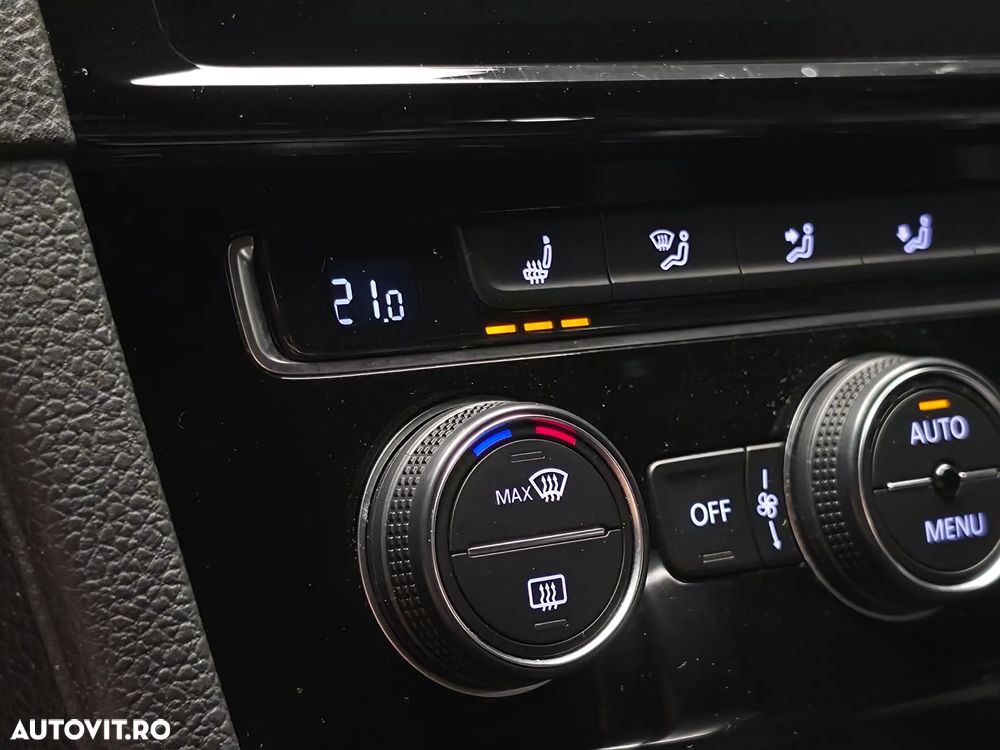 Volkswagen Golf GTD 2.0 TDI SCR DSG - 26