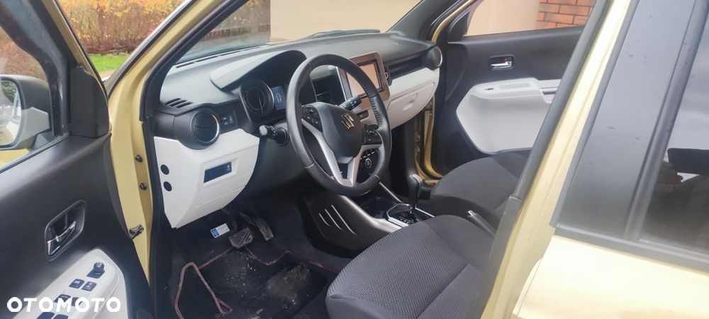 Suzuki Ignis 1.2 Premium AGS - 6